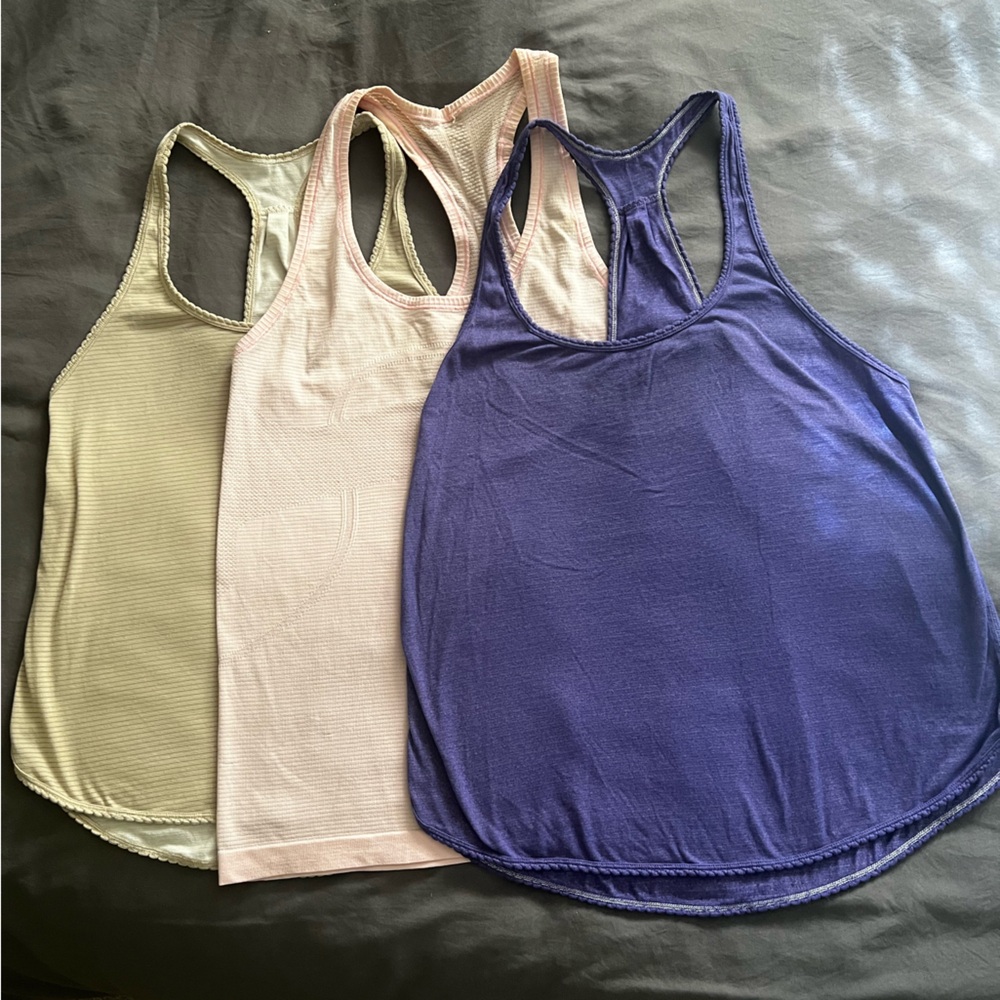 3x Lululemon tanks